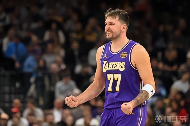 Shams：东契奇预计明日归队，等待湖人重新评估伤情